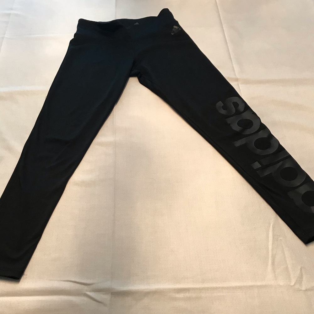 Black Adidas leggings